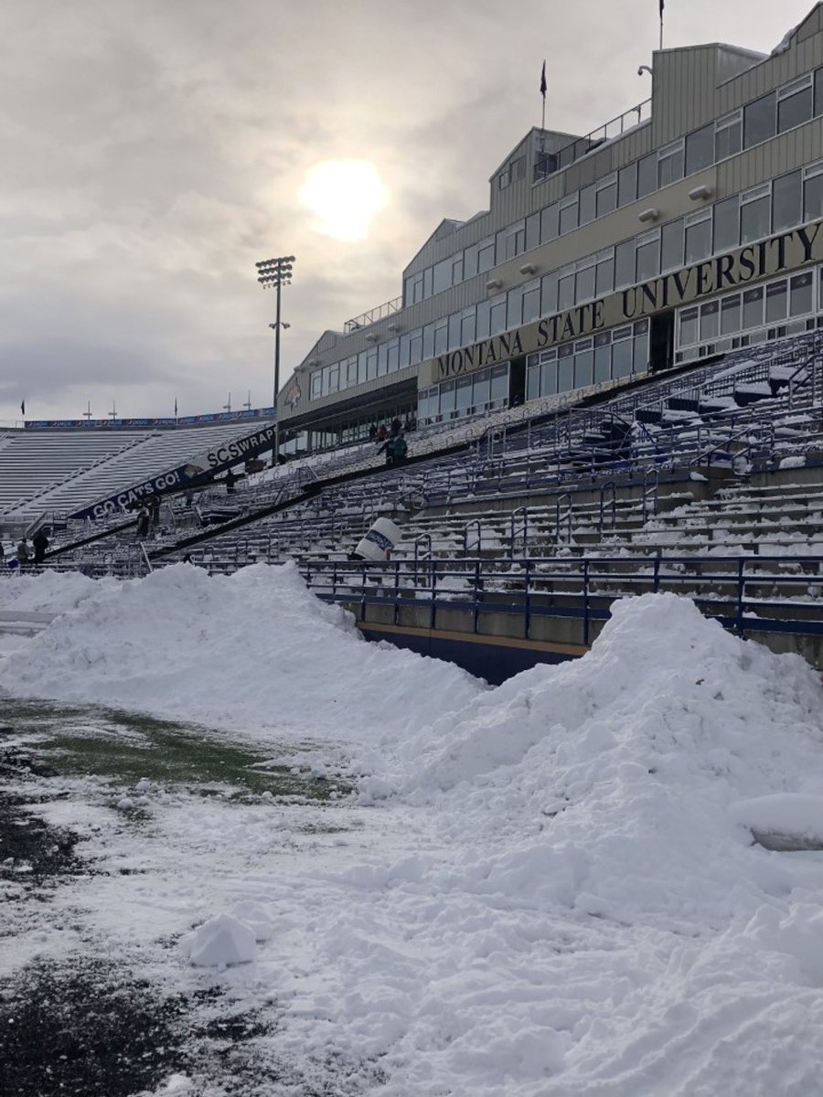 brickbreeden's tweet photo. HELP TODAY clear snow at the Bobcat Football Stadium for this weekends game!
Sign up here: https://t.co/Cx06FiAr7m
$22/hour. 
Make your own schedule. 
We provide the shovels. 
Dress for the weather. 
Bring TWO physical copies of identification to get paid. https://t.co/gQ5vLjid0a