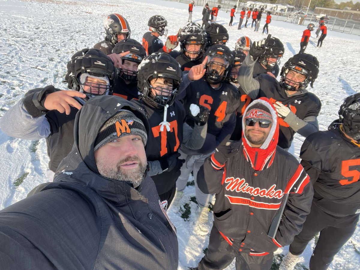 marvell_bennett's tweet photo. Easily one of my favorite moments with the team!☝🏾
@EDGYTIM @Nook_Bloodline @Minooka_Indians @CoachBigPete #bloodline #holdtherope https://t.co/ZRFnElO1MZ