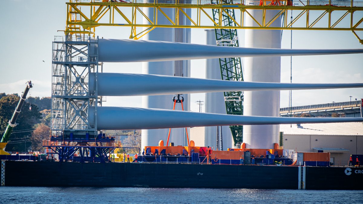 NY's first #offshorewind turbines are on their way! The forthcoming installation of the inaugural turbine at @SouthForkWind @OrstedUS is a momentous step for one of the nation’s first offshore wind projects. us.orsted.com/news-archive/2…