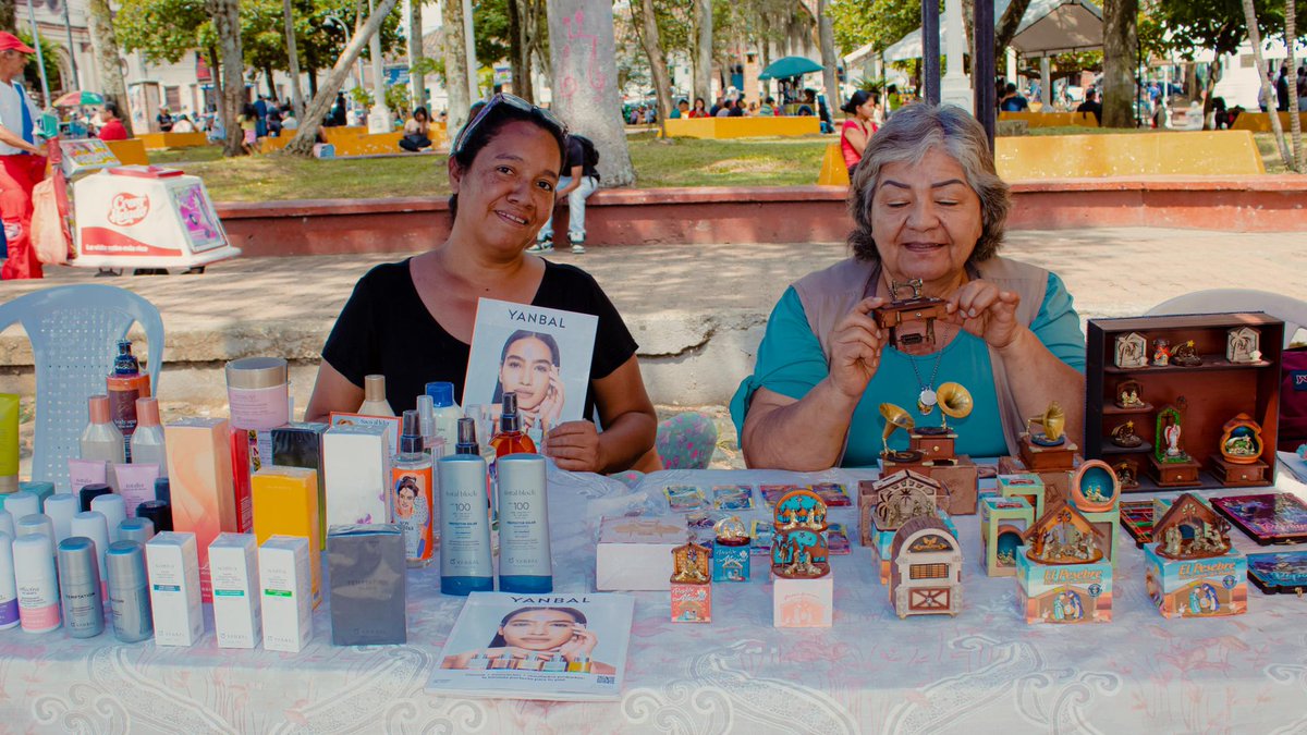 🇨🇴 Conoce las implicaciones de la #InteligenciaArtificial Generativa en el mercado laboral colombiano 🖥️🤖
Santiago Plata reflexiona en este artículo sobre las políticas públicas necesarias para atenuar estos efectos.  
👉Más: bit.ly/3tSxqZc
#Innovación #ProtecciónSocial