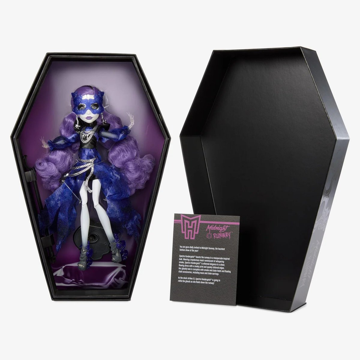 MHReleaseNews's tweet photo. Monster High Midnight Runway Spectra Vondergeist Official look!!  Link is up on Mattel Creations and will release November 8th at 12PM ET. https://t.co/LSO8K8uuzF