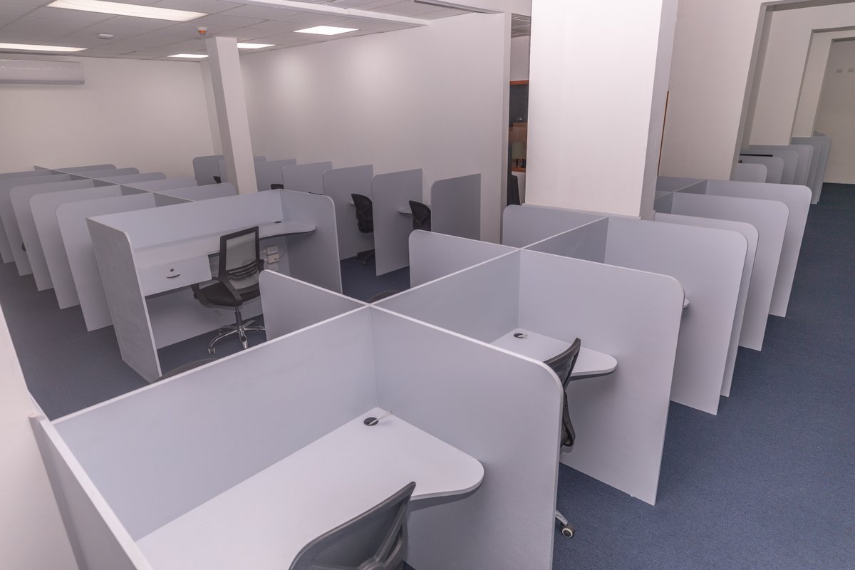 4RealtyBelize's tweet photo. 🚀 Elevate your business on Barrack Road! Enjoy 3,200 sq ft office space, 56 cubicles, and chill-out zones, all in a high-traffic location. Perfect for teams with a vision! 💡
 #4REALTYbelize #OfficeSpace #BelizeRealEstate #NewListing https://t.co/Z6LmYJQk6q