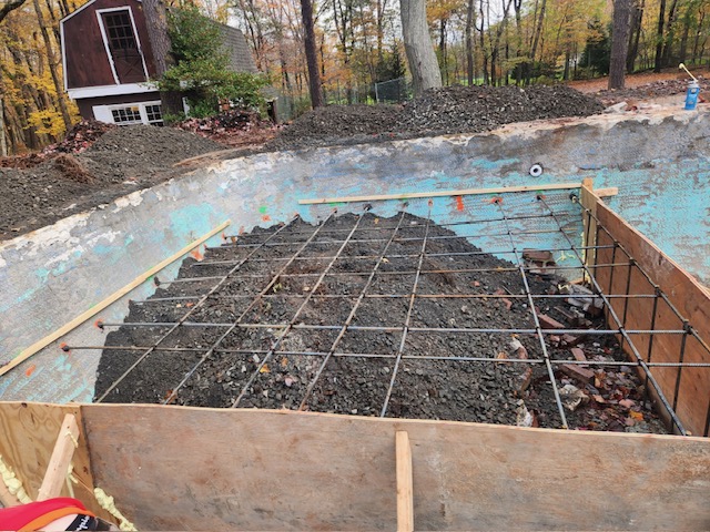 SRPoolsInc's tweet image. Do you want to add a sun ledge to your pool? Do you want to shallow your pool to have more area to enjoy activities?  We can help with both! Call S&amp;amp;R Pool &amp;amp; Spa,Inc.for your free estimate today 908-526-2277 Stay tuned for finished renovation #swimming #sunbathıng #FreeEstimates