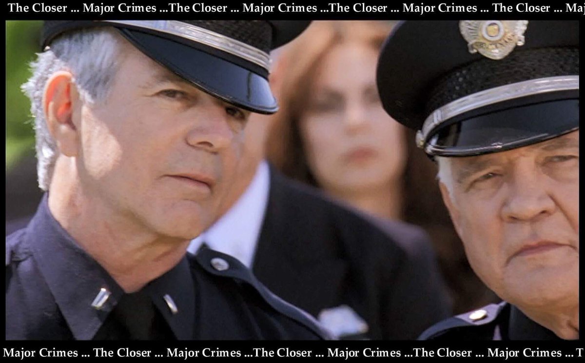 bridgette_TN's tweet photo. #MidWeekMemory “The king is dead… yea long live the Pope” #TheCloser S7E2 “Repeat Offender” #PopeInChargeAgain #TroubleAgain #LtProvenza #LtFlynn #ProFlynnza #GWBailey #TonyDenison @TheCloser_TNT @RealTonyDenison https://t.co/TYxHskyfeA