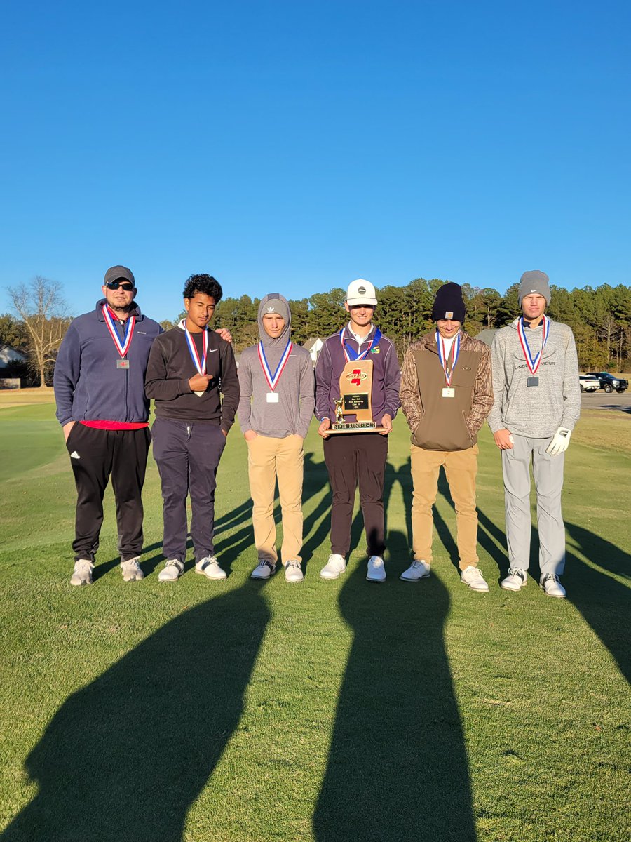 Gautier High Golf News 🐊 ⛳️

Defending champions Gautier High School Boys Golf team finished 5A State Runner Ups to Corinth this season.  Senior Will Dickerson had a top 3 finish,  only 1 stroke off the lead. Junior, Damian Bacala, played two solid rounds. Way to go Gators!