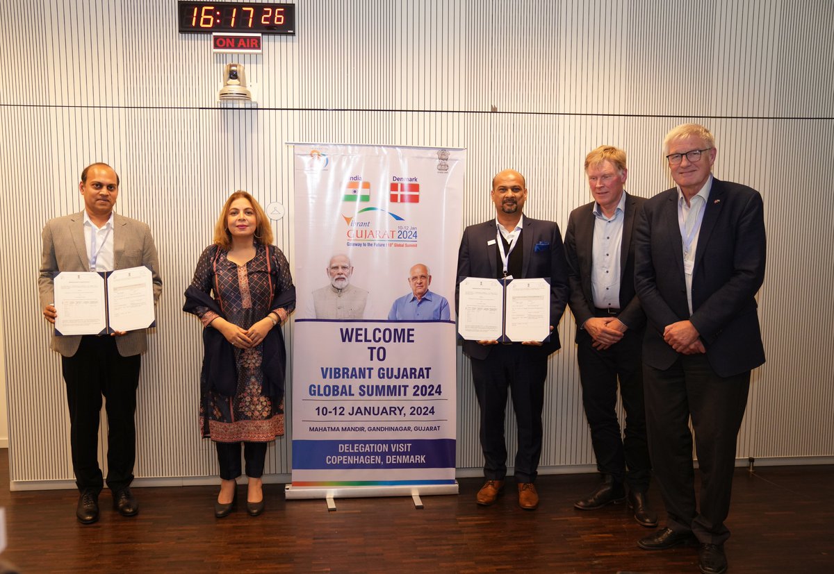 During the #VibrantGujarat Roadshow in Copenhagen, an MOU to invest Rs. 1000 crores for manufacturing #GreenMethanol and #GreenEthanol in the State of #Gujarat was signed at @DanskIndustri, in the presence of industry stakeholders. #VibrantGujaratGlobalSummit2024 #IndiaDenmark