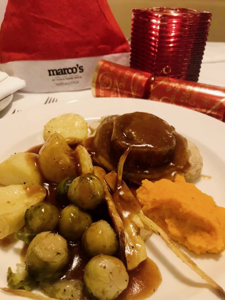 himediacityuk's tweet photo. We can already taste the turkey, can you?

Have you got your plans in place yet?@marcos_nyi is the perfect setting for a Christmas get together, be it with colleagues, family or friends.

For any enquiries please email marcosrestaurant@himediacityuk.co.uk or call on 0161 8131046 https://t.co/WEB3kf7N3G