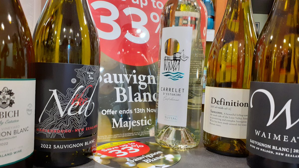 New week in Roehampton, new offers - Sauvignon Blanc up to 33% off! Brighten up the rainy days with fresh, tropical, citrus flavours from some of the best @waimeaestates @babichwines @marisco_wines @vigneronsdetutiac
#frenchwine #sauvignonblanc #sancerre #newzealandwine #majestic