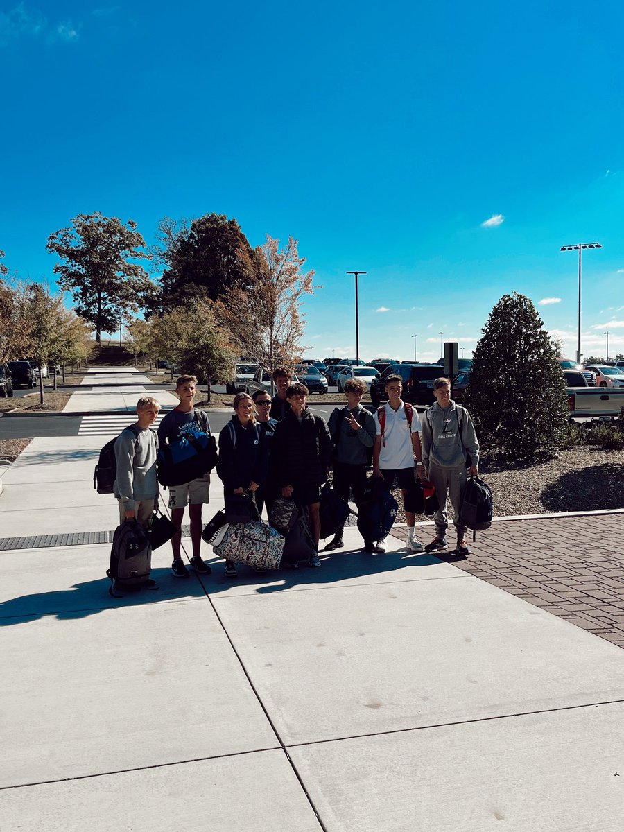 LCALions_sports's tweet photo. After a big send off this morning, Lakeway HS cross country is state bound! Good luck to our runners and go lions! #lakewaylions #golions #lcaXCπ¦πββοΈ https://t.co/DM9UeJAjAT