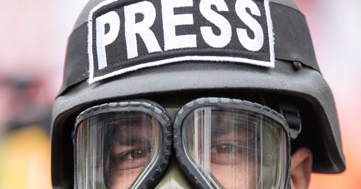 SwitzerlandUN (@swiss_un) on Twitter photo Crimes against #journalists are crimes against the 🕊️freedom of #information.
Protecting journalists is protecting truth.
🇨🇭, <a href="/UnescoGeneva/">UNESCOGeneva</a>, <a href="/UNGeneva/">United Nations Geneva</a> & many others observe the international day to #endimpunity for crimes against journalists, paying due respect to victims. Crimes against #journalists are crimes against the 🕊️freedom of #information.
Protecting journalists is protecting truth.
🇨🇭, <a href="/UnescoGeneva/">UNESCOGeneva</a>, <a href="/UNGeneva/">United Nations Geneva</a> & many others observe the international day to #endimpunity for crimes against journalists, paying due respect to victims.