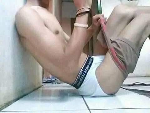 Malam udah pada coli?