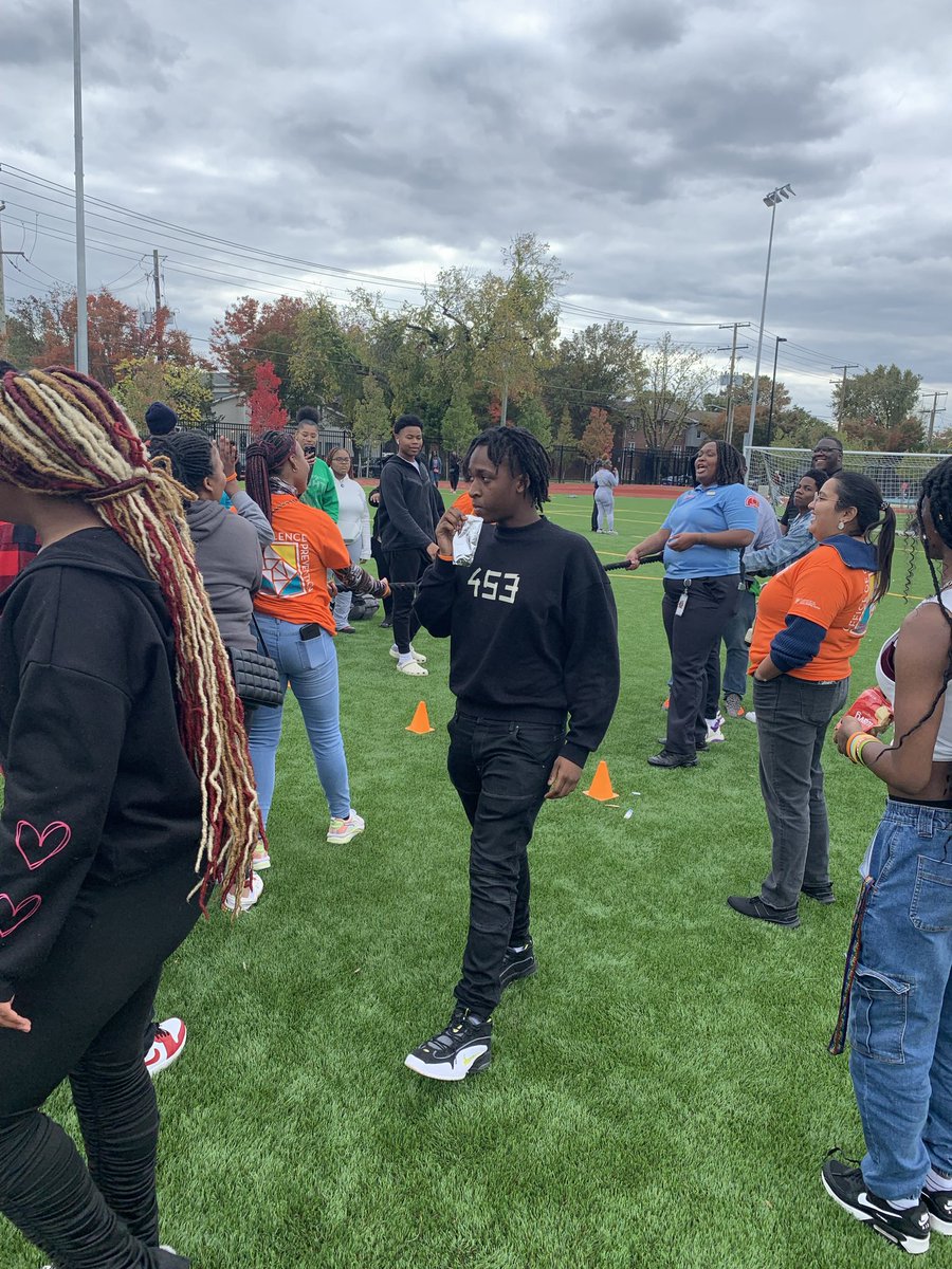 OGVP joined Bard High School Early College High School @BHSEC_DC for their “Unity Day” in honor of October’s National Bullying Prevention Month. #theanswerisinthecommunity