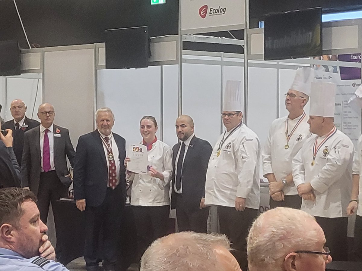 Ronamairead's tweet photo. So how did #3SCOTSCHEF Christy Manners get on?
Open pasta - SILVER
Junior Cook and Serve - BRONZE
Fantastic effort from the British Army Team @ JOINT CATERER 2023
@3SCOTS_CO @The_SCOTS
@ArmyRlc @ArmyRlc #3scotscatering #armychef https://t.co/DXYG98b3SD