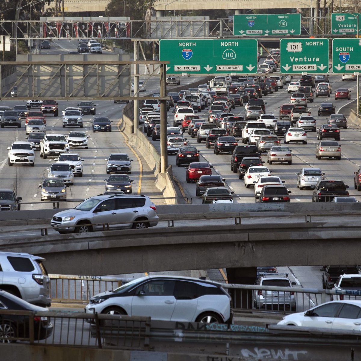 The real problem in cities and suburbs has never been that the cars we have aren’t good enough (they definitely aren’t). The real problem is too many cars, “driven” in large part by car dependency by design. Better cars won’t solve that problem & could actually help it get worse.