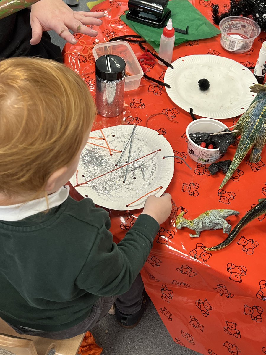 Richmond Avenue Primary and Nursery School tweet media