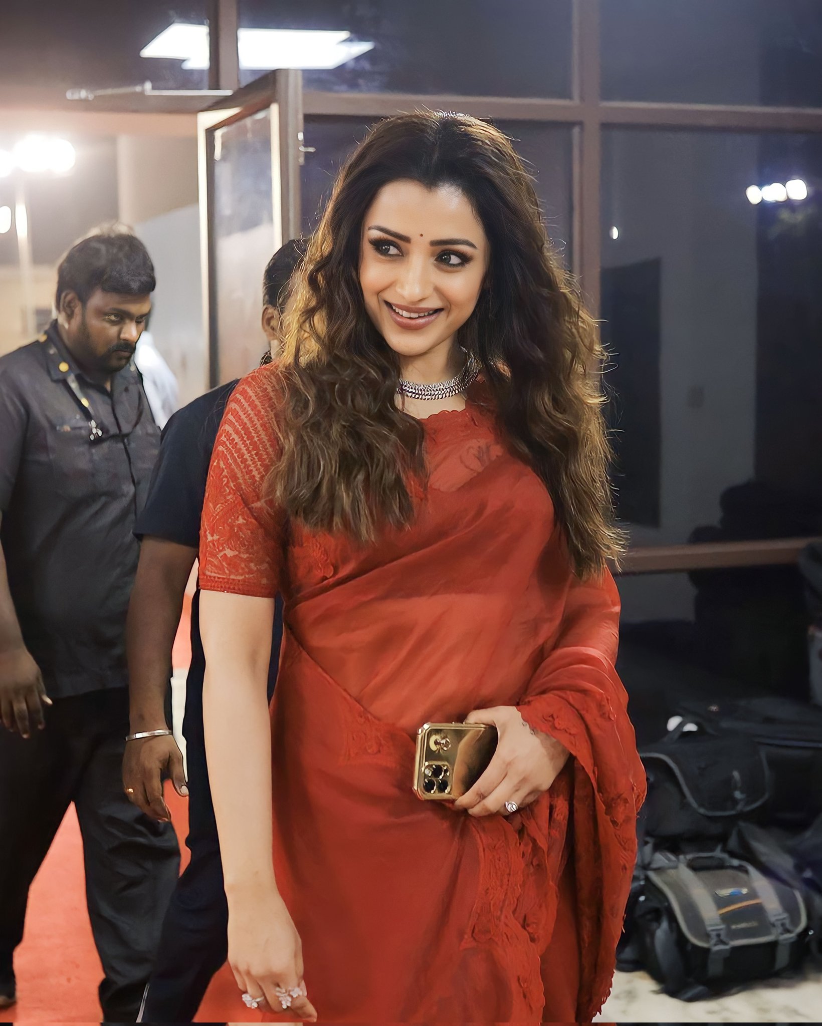 F93LK6wbsAAc-e7?format=jpg&name=large