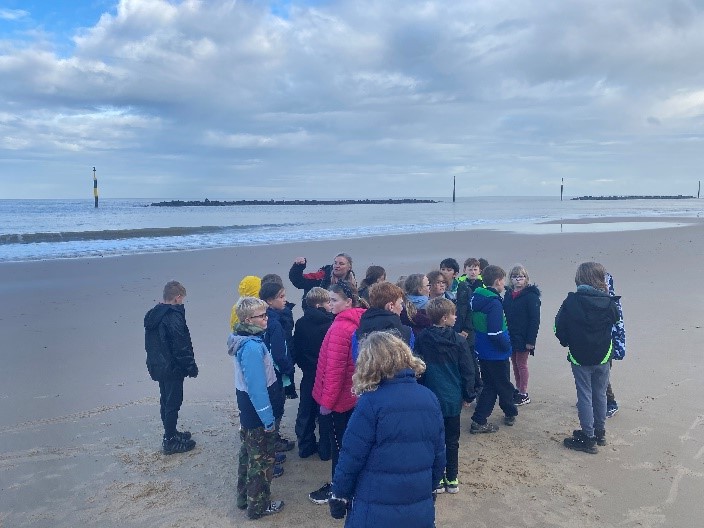 Y5s visit the beaches at Sea Palling and Happisburgh to learn about coastal erosion and sea defences.