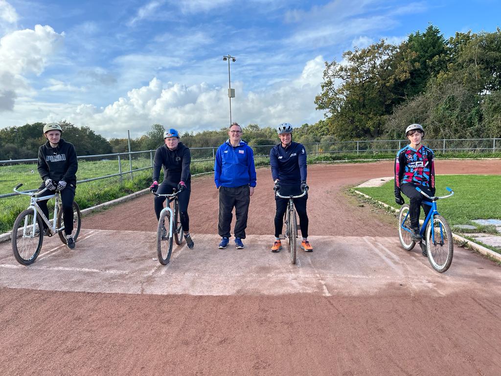 Great day on Saturday at <a href="/CoventryCSC/">Cov Cycle Speedway</a> 🙂 Even got on a Speedway bike myself for the 1st time 🚲