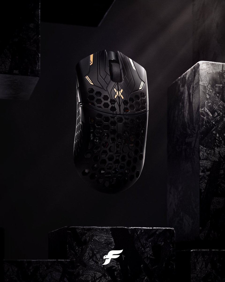 finalmouse's tweet photo. Carbon Fiber Composite. Used in next generation fighter jets… 

and in UltralightX. 

#AimForGreatness https://t.co/ki9mU3TPSG