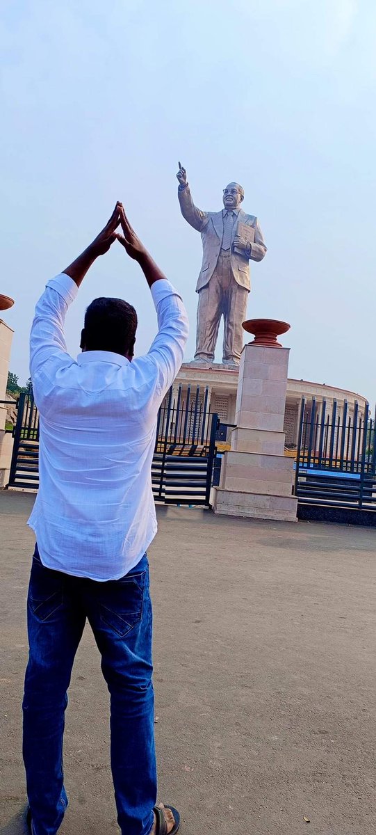 VGajendraBJP's tweet photo. God of the country 🙏🙏🙏 https://t.co/rwoVjV2iNF