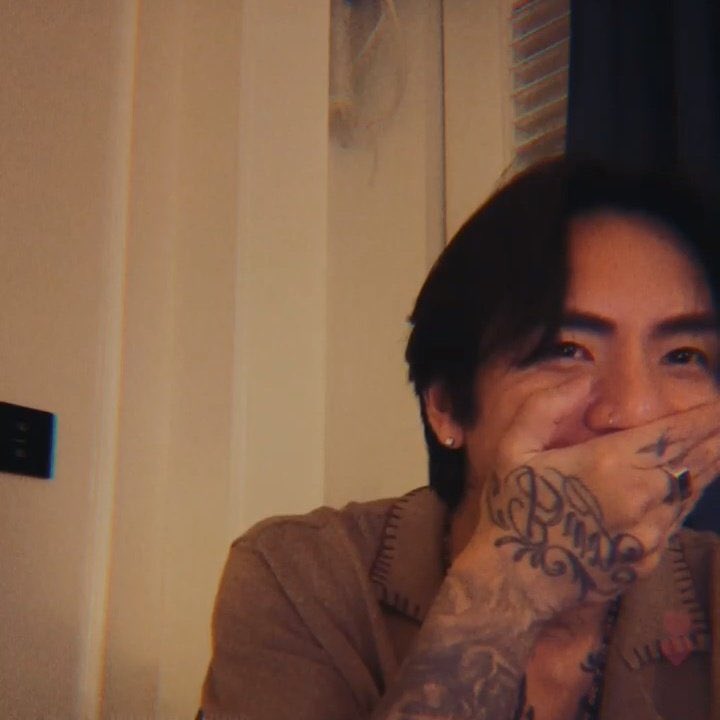 iitemiito's tweet photo. ian spoiling his album 🤝 ian spoiling half of his music archive https://t.co/jfc7jwum0Y