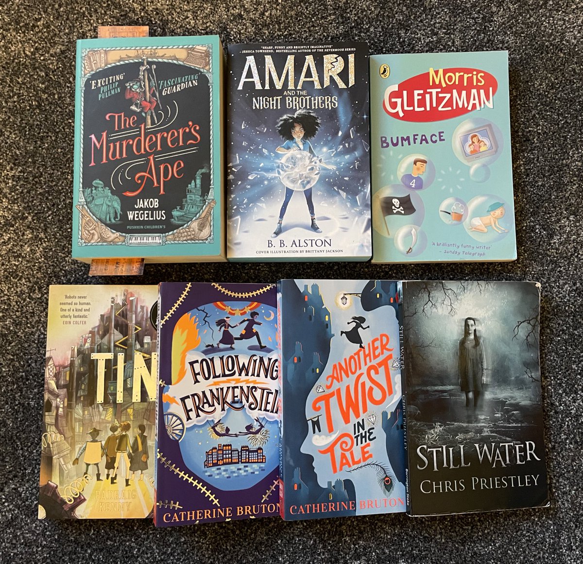 Very pleased with my second-hand/ charity shop book haul from the last couple of days! A couple of unfamiliar titles from favourite authors and some absolute bangers! #bookhunter #readingcommunity