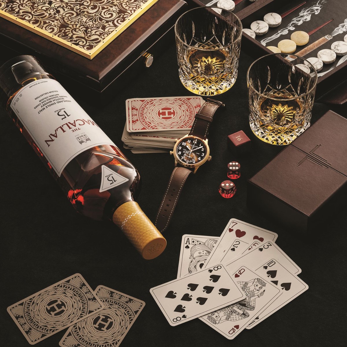 elite_traveler's tweet photo. Elite Traveler is proud to present the Holiday Gift Guide. 

As they say, there is a perfect gift out there for everyone, but that gift becomes a lot harder to find if you are buying for one of the world’s most affluent people. 

Take a look: https://t.co/Ffjdqjv56J https://t.co/Z5lOjOsV33