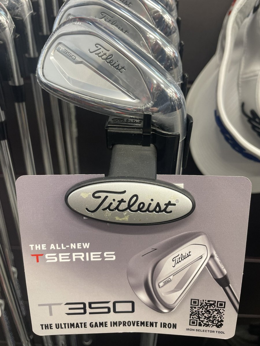 DaveCurlGolf's tweet photo. New @TitleistEurope Point of Sale is here to allow you to find out all about the different models of T Series! Want to find out more come instore here @WragBarnProShop & book a fitting.
#titleist #tseries #t150 #t200 @ben_fisher01 #findyourfaster https://t.co/6mfQNSjKMu
