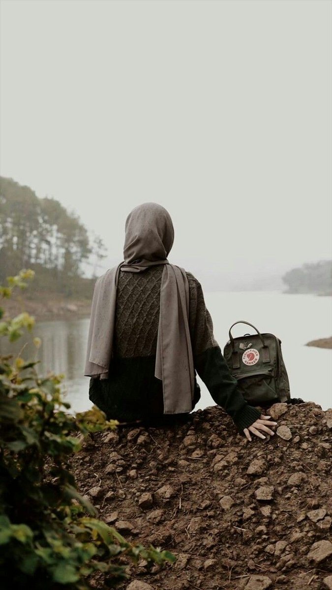 SumeraSumera13's tweet photo. *یہ زندگی بنا رُکے سفر کر رہی ہے ،*
*اور ہم خواہشیں ہاتھ میں لیئے وہیں کھڑے ہیں ....!!*   😶🫥🥀 https://t.co/M6oZENShYR
