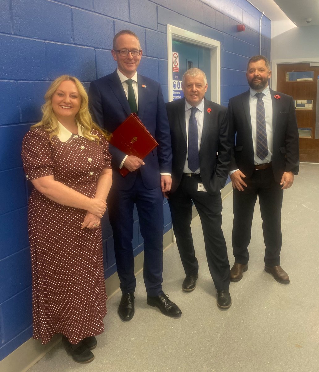 We welcomed <a href="/john2win/">John Lamont MP 🇬🇧🏴󠁧󠁢󠁳󠁣󠁴󠁿</a> <a href="/ScotSecofState/">Scotland Office</a> to <a href="/slcek/">South Lanarkshire College</a> today to discuss skills,  innovation and modern apprenticeships.

John Lamont MP met with our enthusiastic apprentices to discuss their programmes.