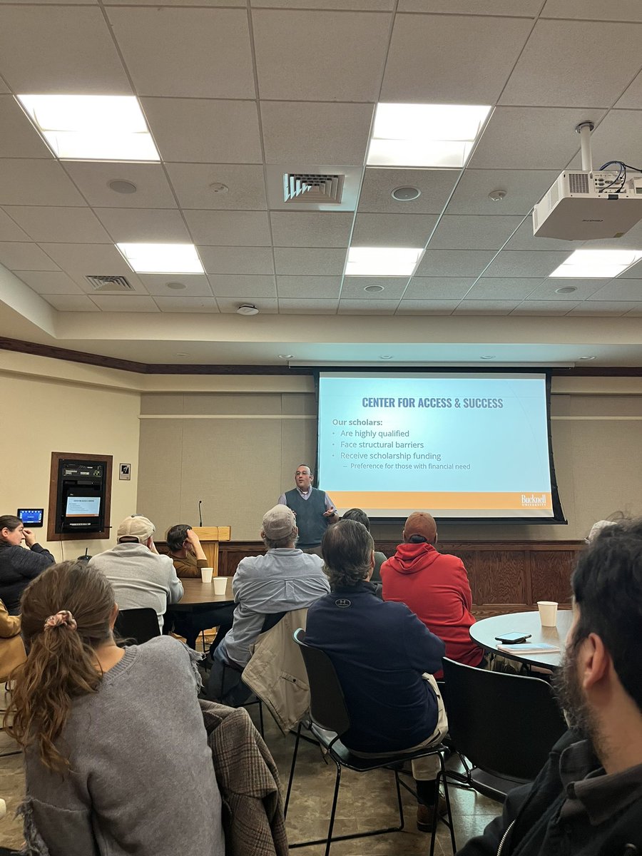 heatherpvj's tweet photo. Chris Brown, director of the @BucknellU Center for Access &amp; Success, is speaking to the Division of Marketing &amp; Communications in a session organized by our DEI Council. Great way to spend a chilly Wednesday, learning about the many ways we engage and support our access scholars. https://t.co/YFpUZV9Fo3