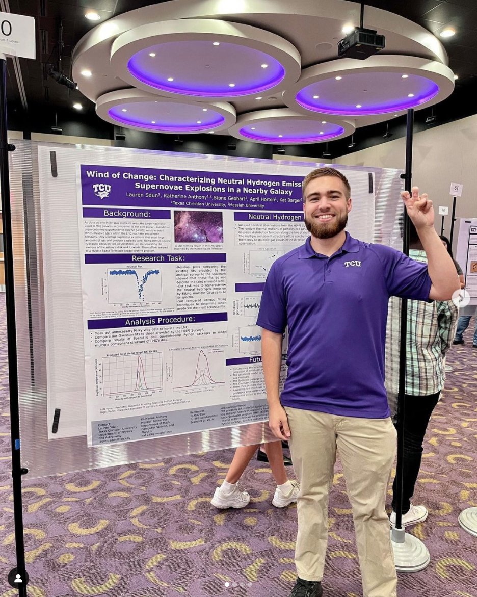 TCUPhysAstro's tweet photo. Stone Gebhart presented is research on gas kicked out of the nearby Large Magellanic Cloud galaxies from exploding stars! Here he is at @tcu's Research &amp; Creative Activities symposium. #UndergradResearch @KatBarger https://t.co/mtxsgjRc7H