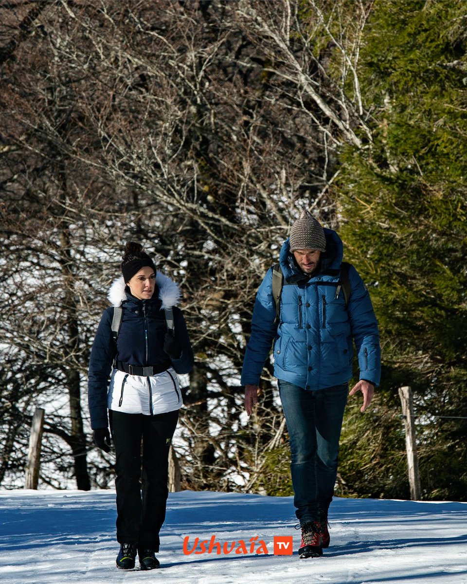 Ushuaia_TV's tweet photo. EN TERRE FERME - GUILLAUME NÉRY 🏔️

Ce soir dans #EnTerreFerme @Fanny_Agostini reçoit @guillaumenery, champion du monde d’#apnée. Direction les sommets enneigés des #volcans d’#Auvergne pour évoquer son amour des #océans et l’importance de leur #protection. 🌊

➡️ RDV à 20h45 ! https://t.co/jXpwYUu1O3
