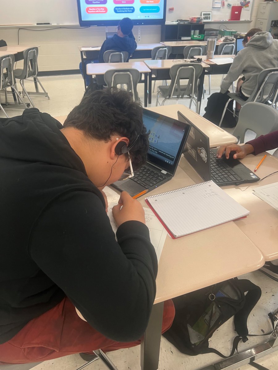 Mrs. Munt &amp; Mr. Leydig implemented a Navigation Tool for students in which they used their formative data to determine areas of need. The student clarity and feedback supported engagement and achievement as they worked toward mastery!  <a href="/LCPS_Mercer/">Gum Spring Middle School</a>  #ONEVision