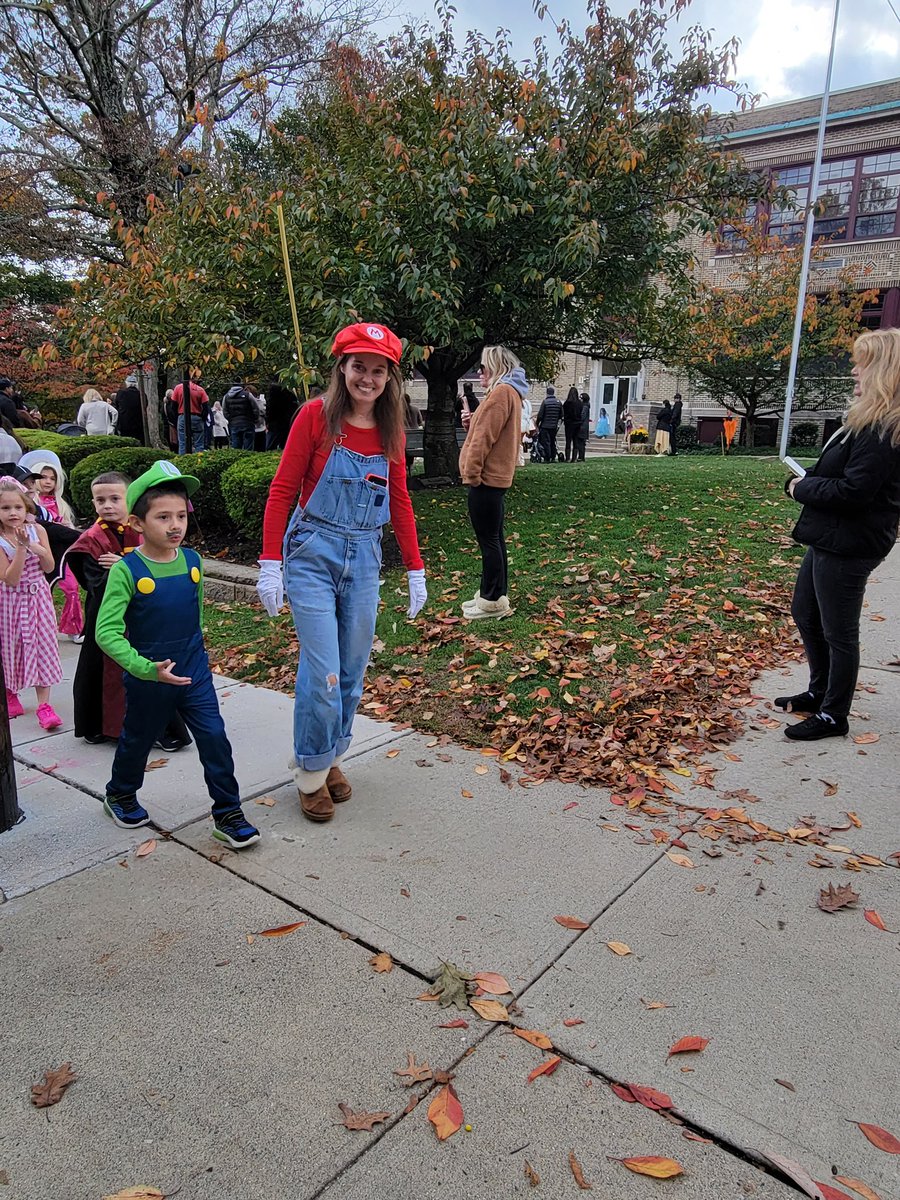 Ashley King tweet media