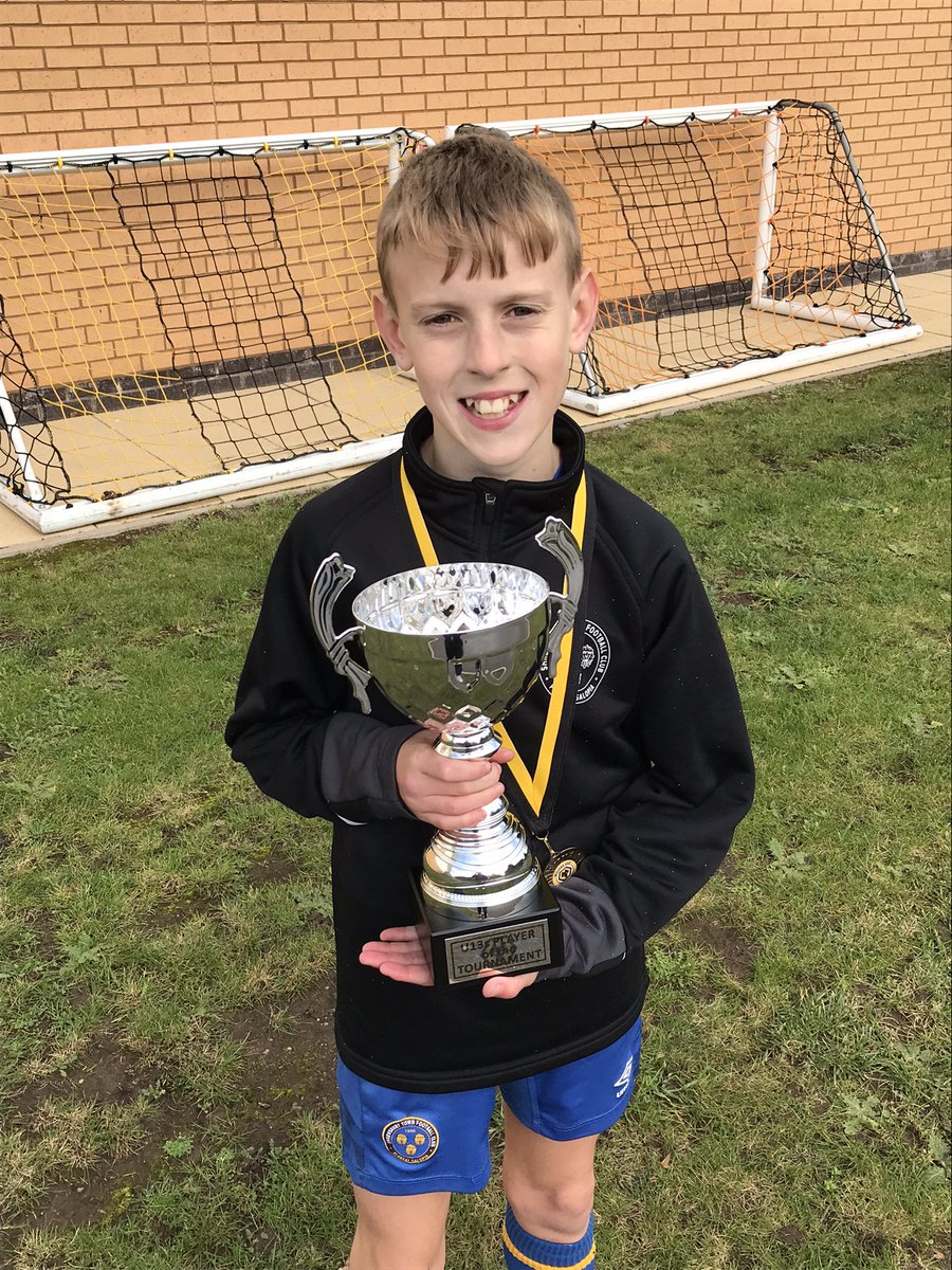 Lee Davies tweet media