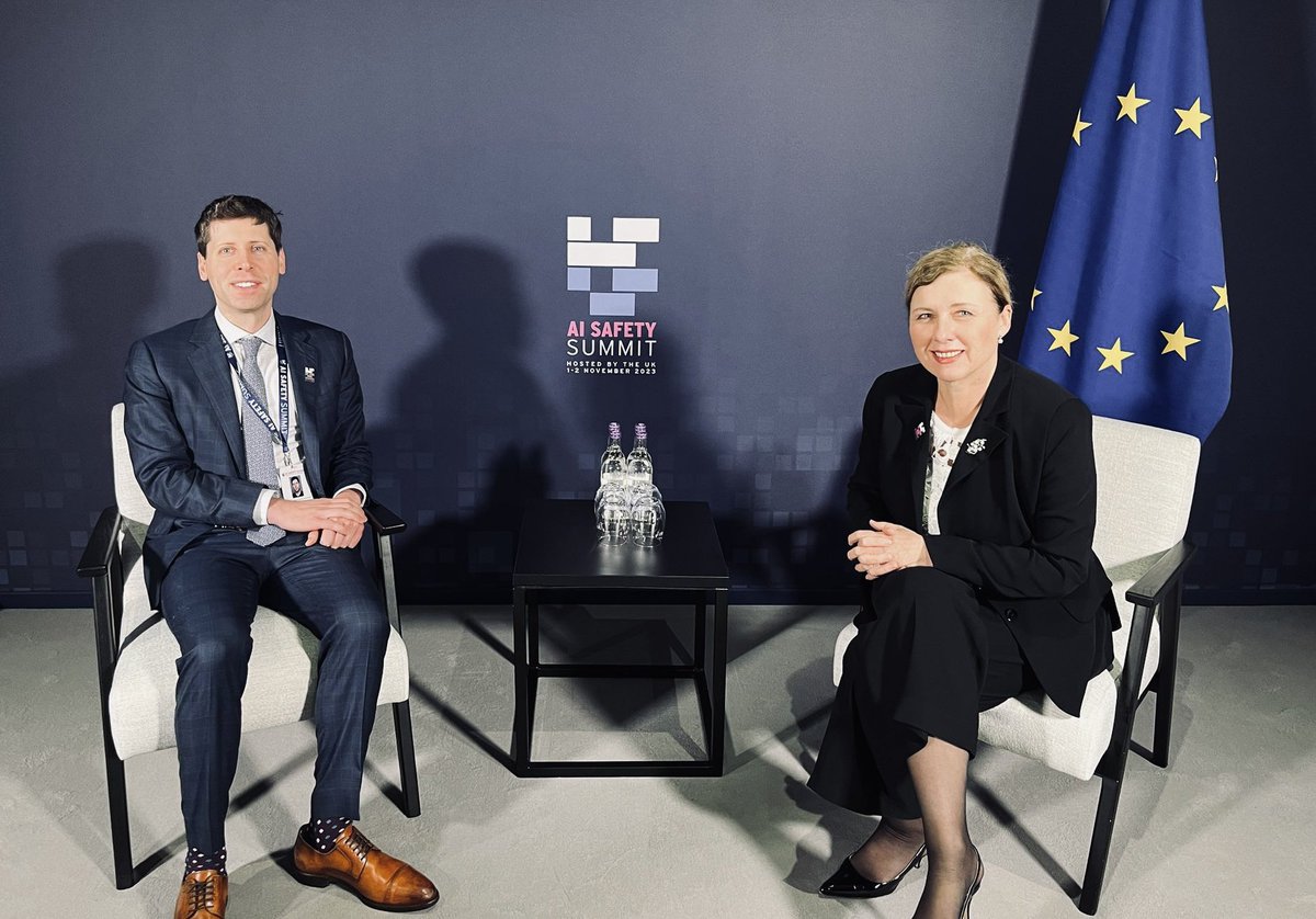 Věra Jourová tweet media