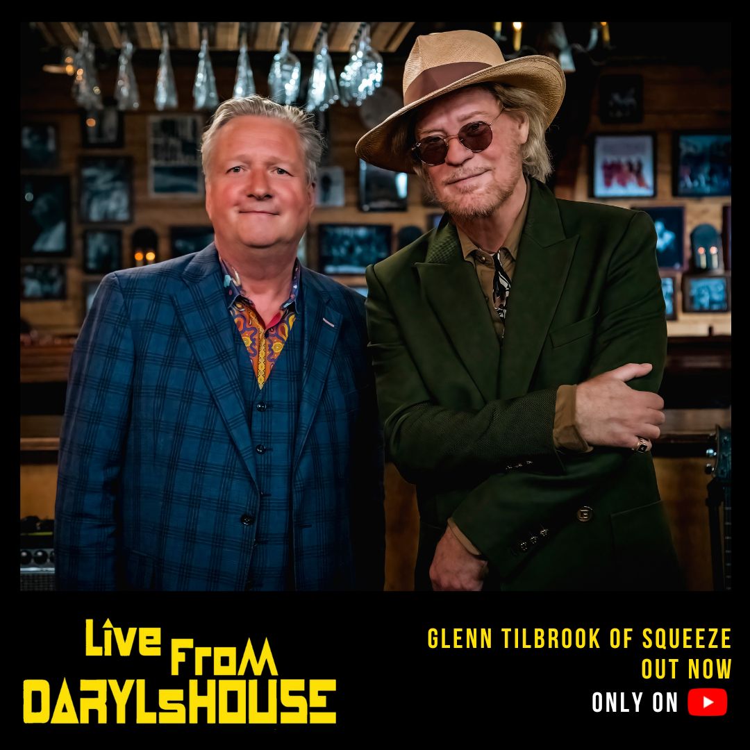 My episode with Glenn Tilbrook of Squeeze is out now on Youtube.

Watch it now by visiting livefromdarylshouse.com

@lfdhcom <a href="/glenntilbrook/">Glenn Tilbrook</a> @squeezeofficial