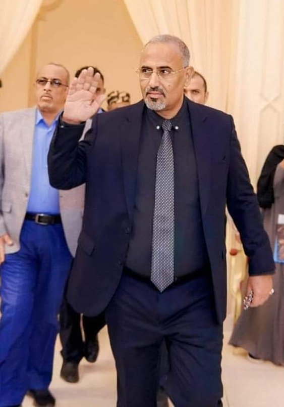هو  ذلك انت الذي عرفك شعبك

ومن لم يكن ثابتاً ووفيّاً مع وطنه في العواصف لا يحتاجه الوطن وقت الرخاء

انتقالي عيدروسي ومن قرح يقررررح ✌️