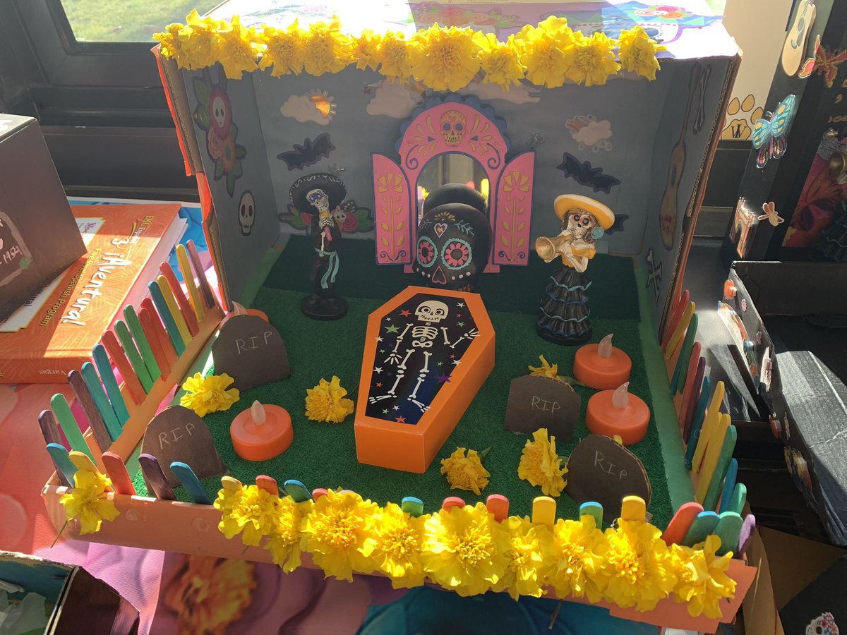 Students from Mrs. Rocco’s classes created dioramas using the information they are learning about Día de Los Muertos. #WIProud