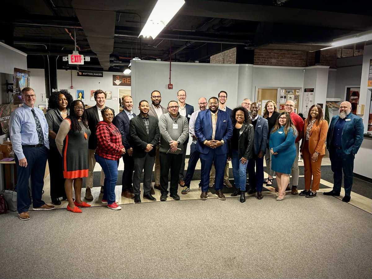GarrickRochow's tweet photo. Thanks to @Communities_1st and others for a fantastic day in Flint last Friday! Investing in our communities is important and I was excited to share @consumersenergy plans to support Michigan's future! It takes a village! #electricreliability #economicdevelopment #localleadership https://t.co/6uo0eHtGKQ