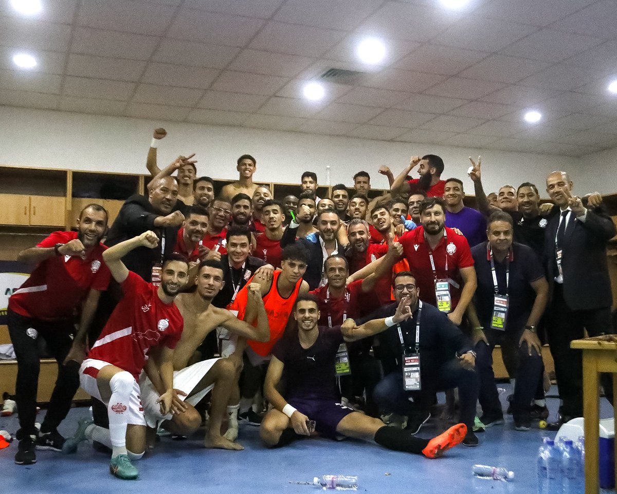 WACofficiel's tweet photo. العـــائلة الى النهائــي ❤️💪🏻

#DimaWydad #AFL https://t.co/YX6RSLdz1c