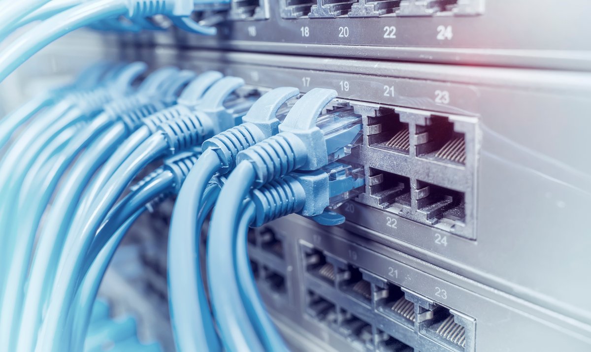 EthernetAllianc's tweet image. What is a #LocalAreaNetwork? #LANs typically utilize #Ethernet, #WiFi, or a combination of both to connect devices within the #network. @NetworkNotes is here to give you all you need to know to understand what a #LAN is here: bit.ly/47dS303