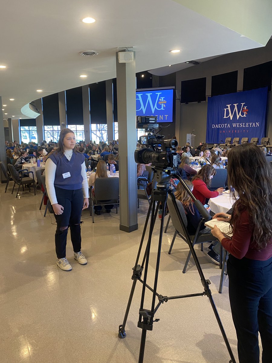 So proud of our state officer Elyssa from <a href="/ParkstonTrojans/">Parkston Trojans</a> and two members from <a href="/AberdeenHighMD/">Aberdeen High School</a> educators rising chapters sharing their excitement about education. #sdedchat #growyourown