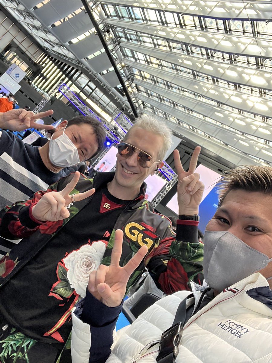 wata_poker's tweet photo. #APTPhotoContest 
#APTHanoiBillions2023
@asianpokertour

photo together
@elkypoker https://t.co/5UiQ61EPSv