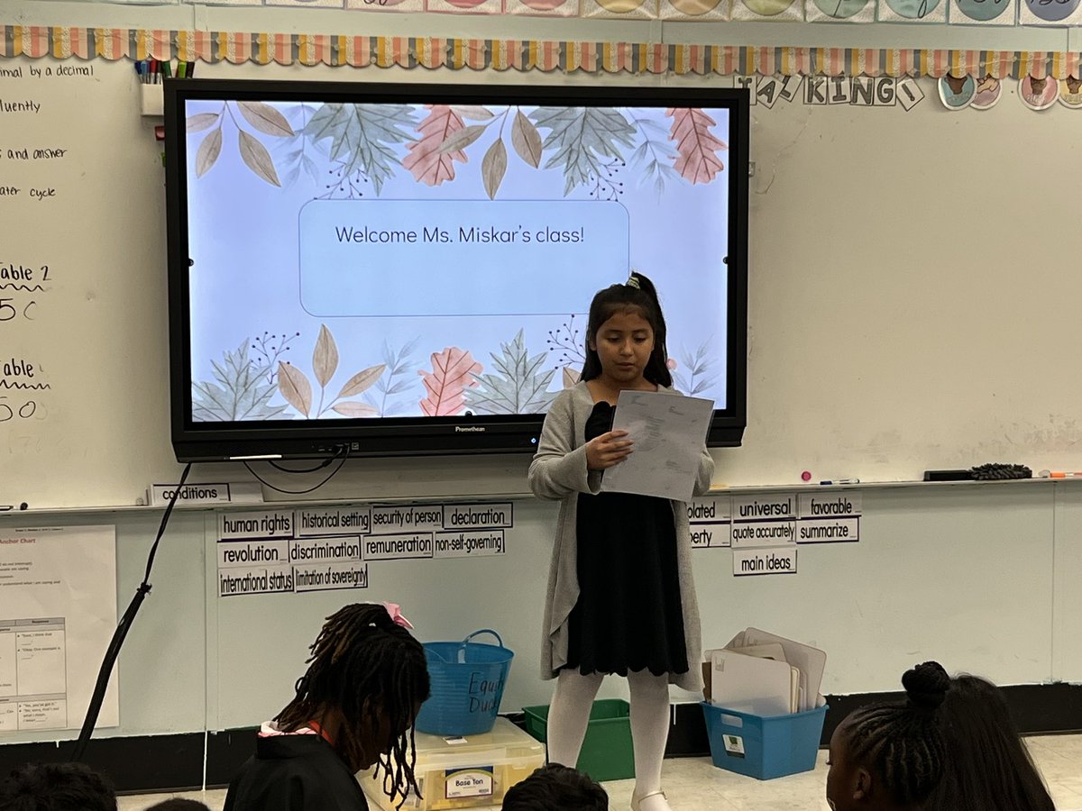SterlingElemen1's tweet image. We are so proud of our 5th Graders and their @ELeducation #Module1 Performance Task!  They did such a great job performing their monologues! @CharMeckSchools #sterlingpride🐯  #chinupcrownon👑 #EsperanzaRising