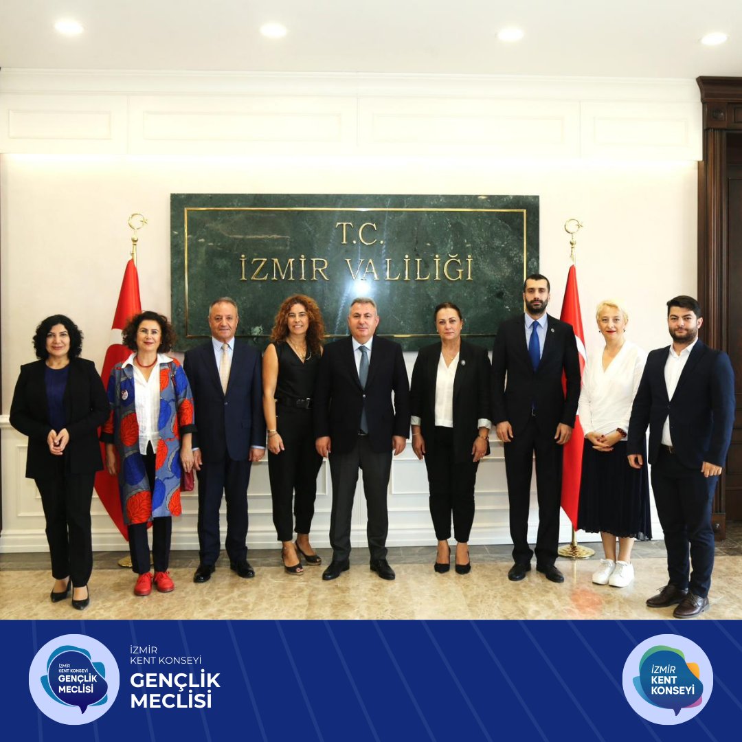 İzmir Kent Konseyi Yürütme Kurulu İzmir Valisi olarak atanan Dr. Süleyman Elban’ı ziyaret ederek hayırlı olsun dileklerini iletti. Misafirperverlikleri için sayın Valimize teşekkür ederiz. <a href="/izmirvaliligi/">T.C. İzmir Valiliği</a>

<a href="/drsuleymanelban/">Dr. Süleyman Elban</a> @nilaykokkilinc <a href="/avismailferhat/">İsmail Ferhat Kaplan</a>