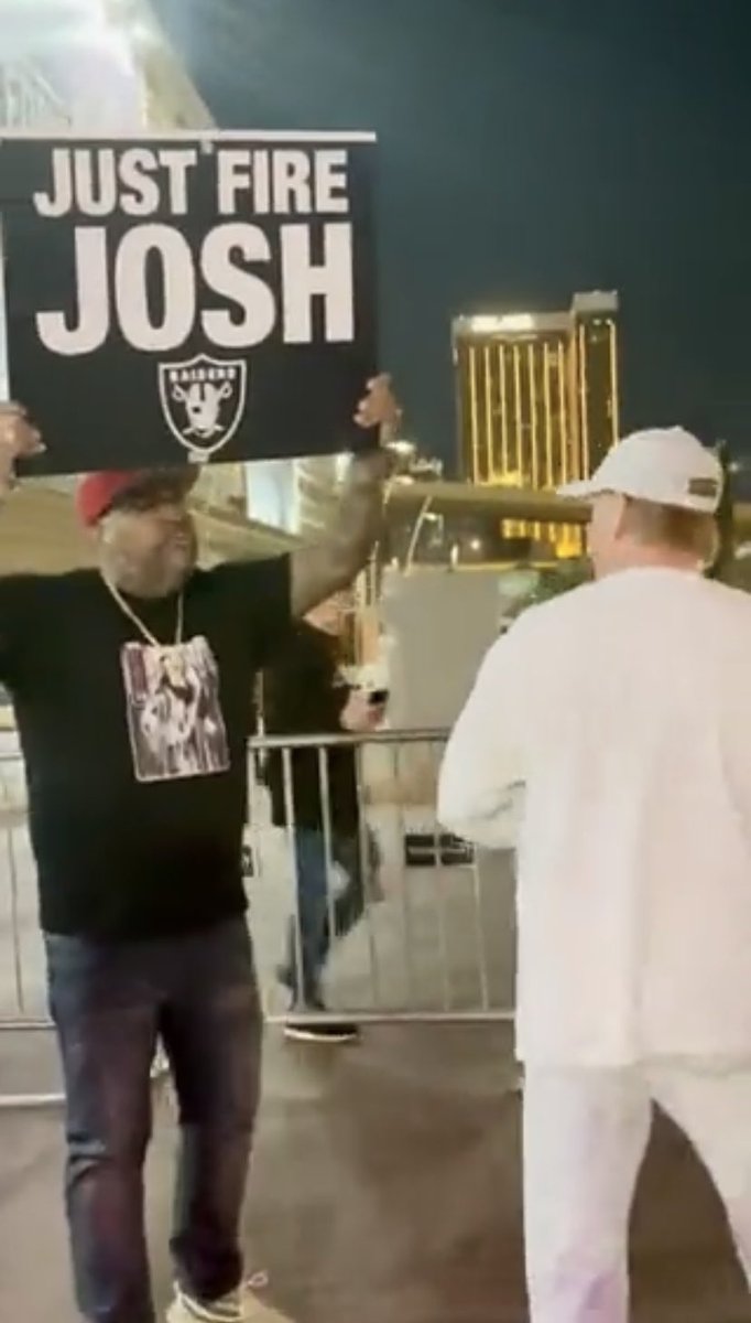 🅻🆅 ℝ𝕒𝕚𝕕𝕖𝕣 ✰ tweet media