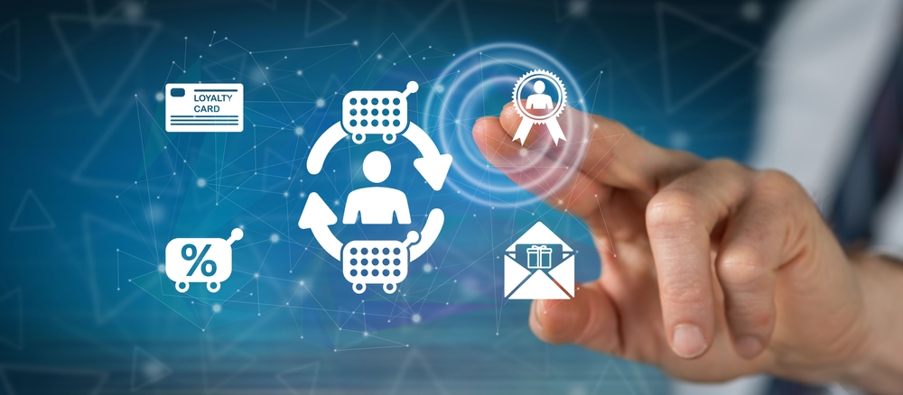 chatmeter's tweet image. Brands struggle with understanding the needs of their customers. They’re not listening  to the spaces where customers are lending their voice: online reviews and social media. Here are some ways brands can increase customer loyalty: bit.ly/3tUAWCm #customerloyalty