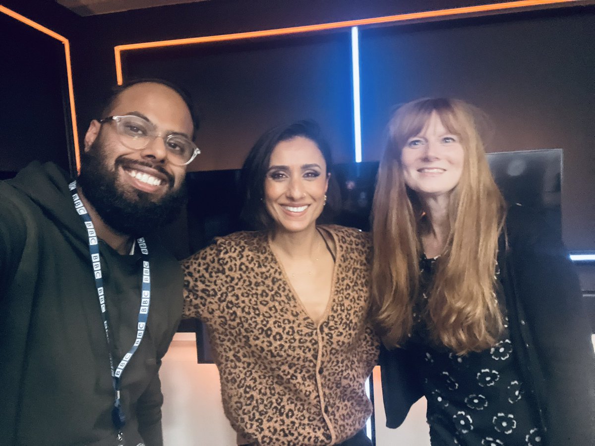 🎙What a fun way to spend a rainy afternoon. Huge thanx to the fab @itsanitarani for recording *a very special* @BBCRadio2 show - all revealed soon! Shout out to @1UZAIRSAYED who smashed it producing his 1st ever @BBCRadio2 show for @thisislisten 👊🏻 (Excuse my windswept hair)